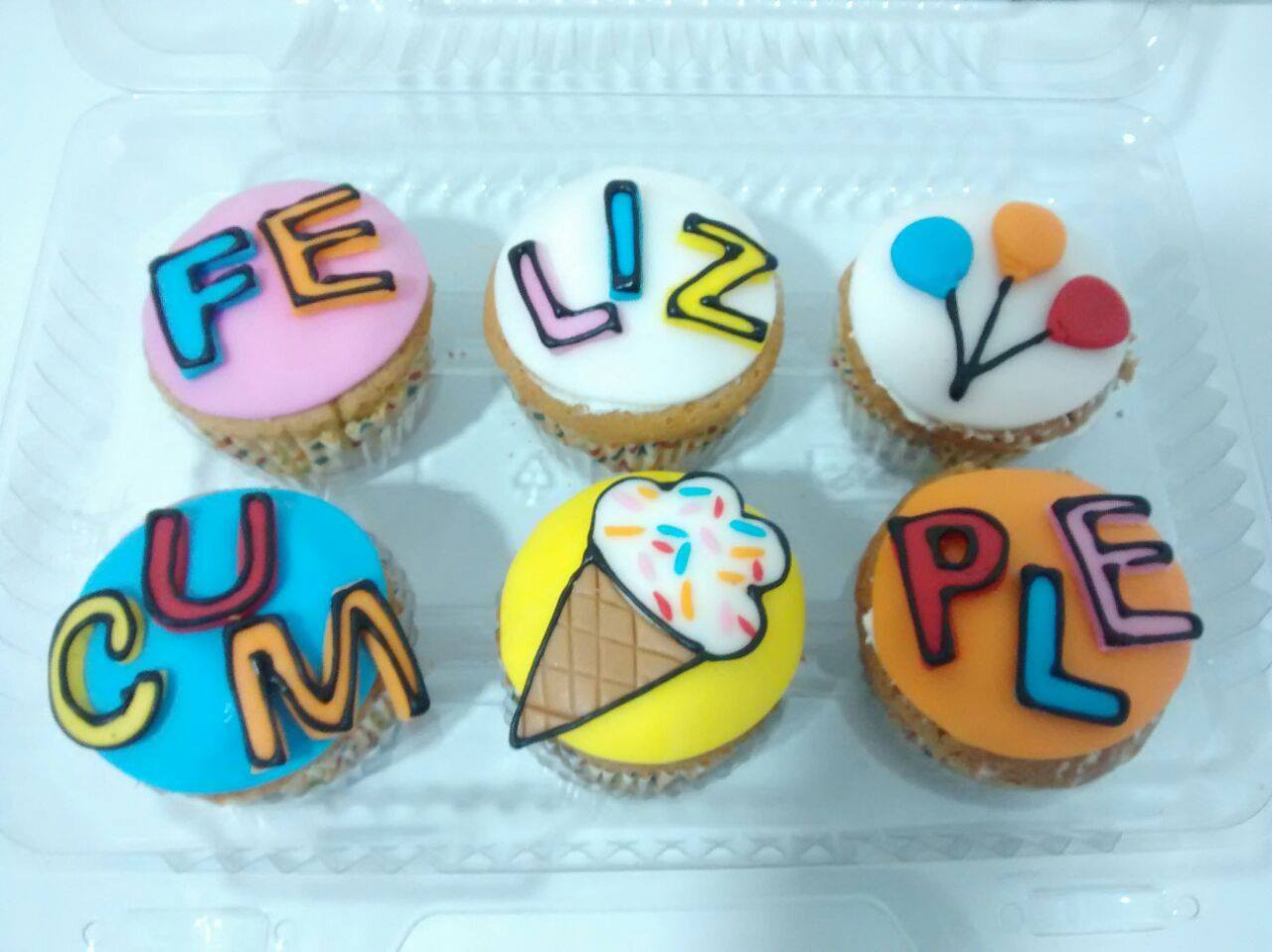 Cupcakes Feliz Cumple