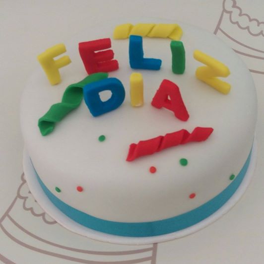 Torta Feliz Dia 