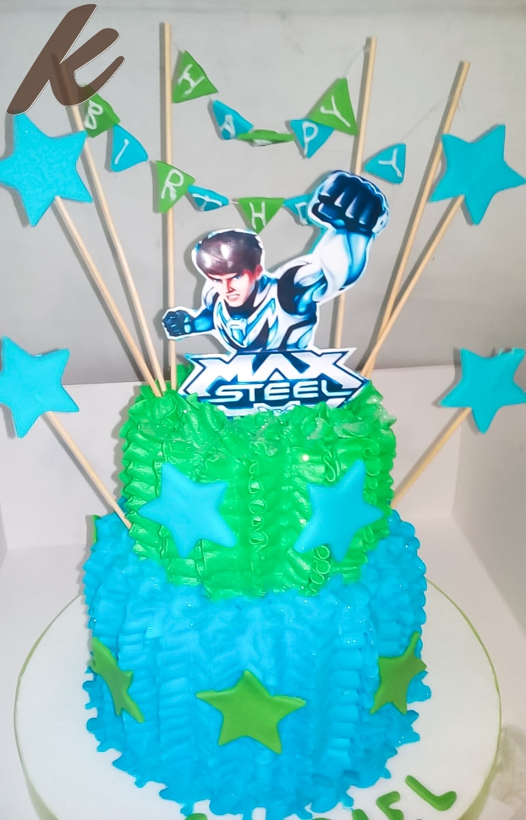 Torta Max Steel